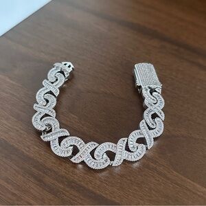 Elegant Silver Bracelet